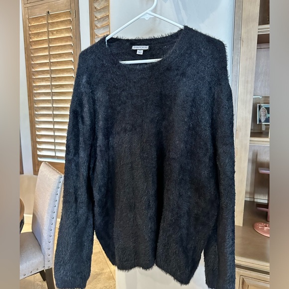 Sam & Jess long sleeve - Picture 1 of 3